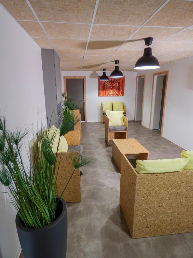 Aparthotel La Colloc Épinal Zewnętrze zdjęcie